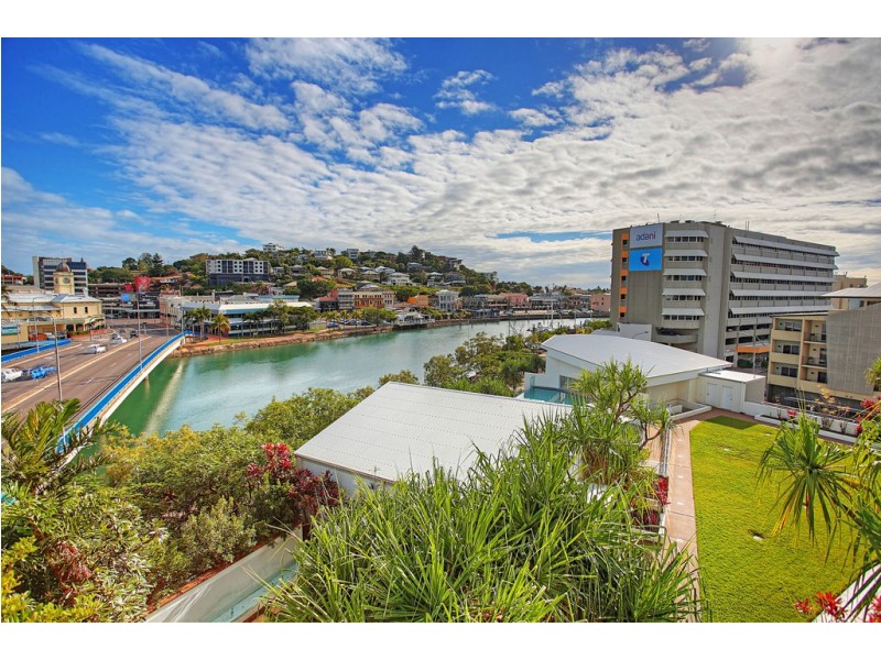 501/2 Dibbs Street, South Townsville QLD 4810