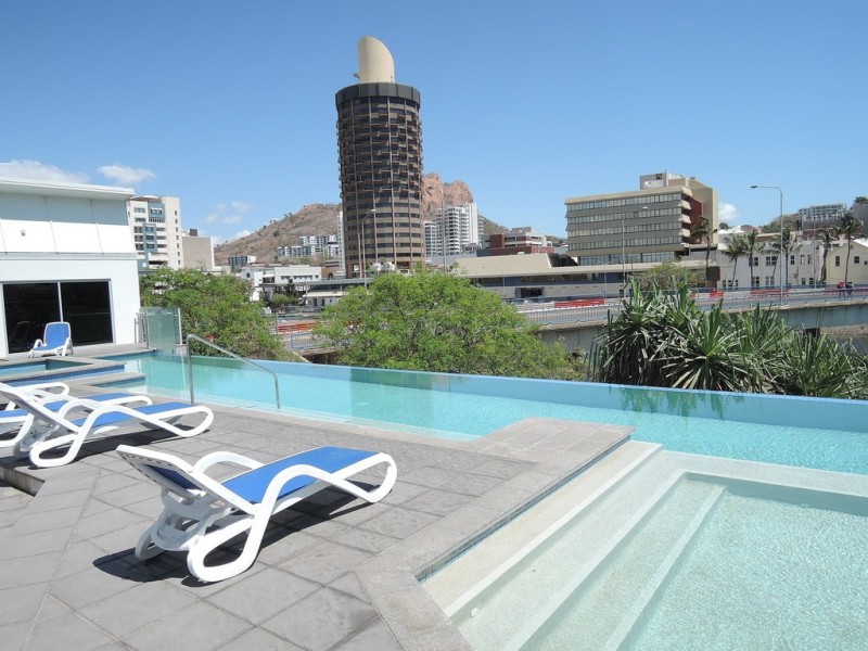 501/2 Dibbs Street, South Townsville QLD 4810