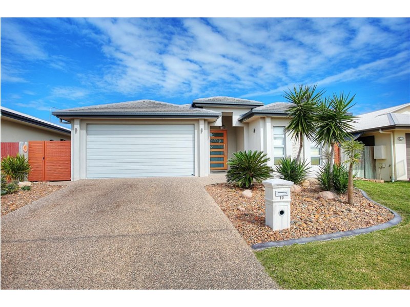19 Sovereign Terrace, Idalia QLD 4811