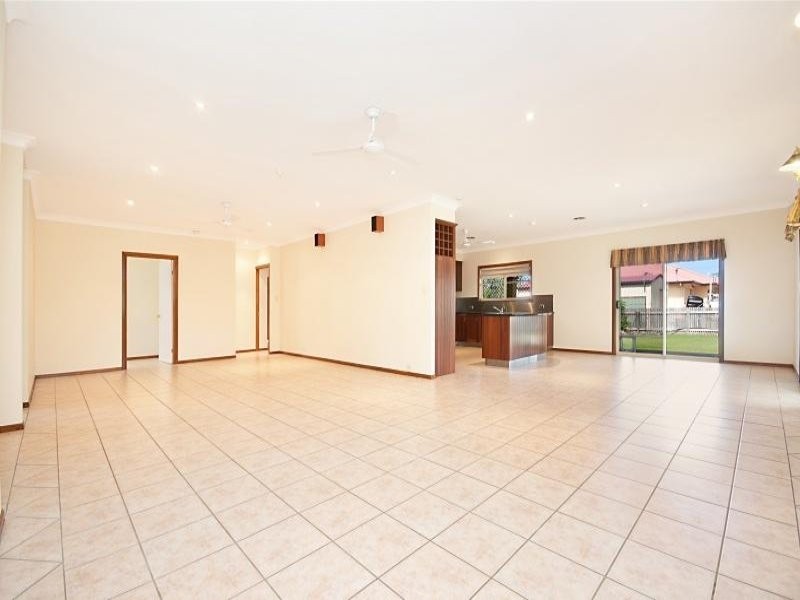 8 St Jude Court, Rangewood QLD 4817
