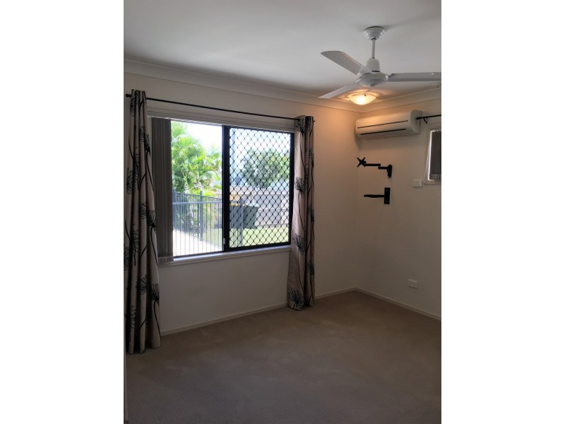 12 Elton Drive, Kelso QLD 4815