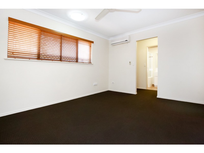 10 Moreton Ash Drive, Douglas QLD 4814