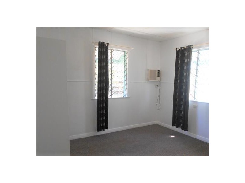 215 Tippett Street, Gulliver QLD 4812