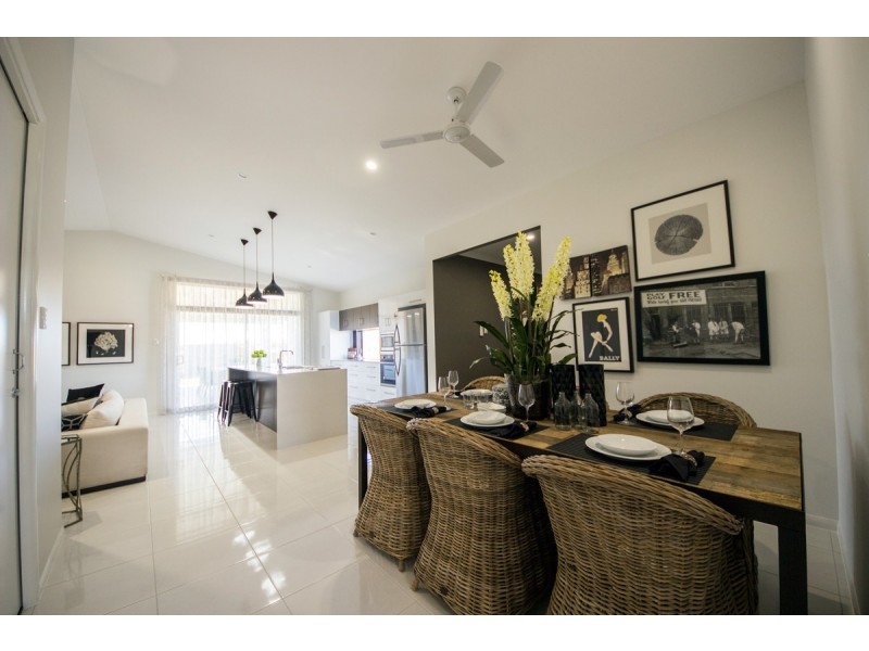 11 Featherwood Street, Mount Low QLD 4818