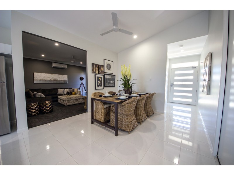 11 Featherwood Street, Mount Low QLD 4818