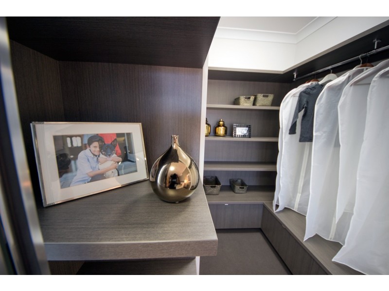 11 Featherwood Street, Mount Low QLD 4818