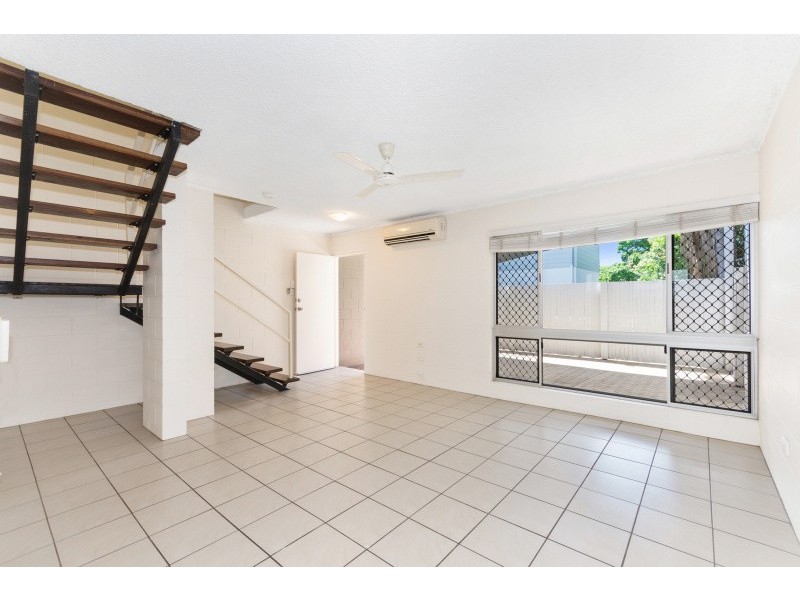 3/8 Ethel Street, Hyde Park QLD 4812