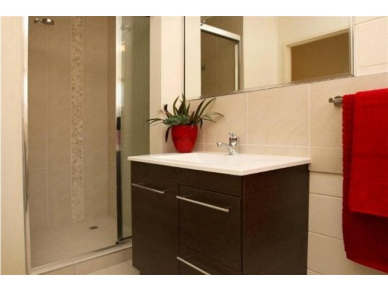 3/8 Ethel Street, Hyde Park QLD 4812