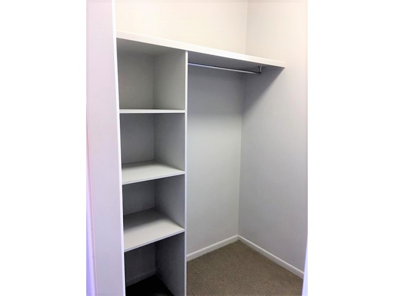 16 Hillock Crescent, Bushland Beach QLD 4818