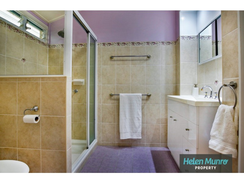 12 Scully Street, West End QLD 4810