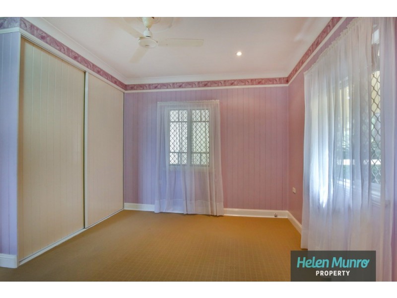 12 Scully Street, West End QLD 4810