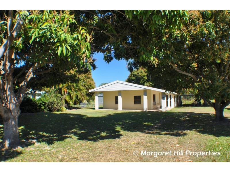 216 Balgal Beach Road, Balgal Beach QLD 4816