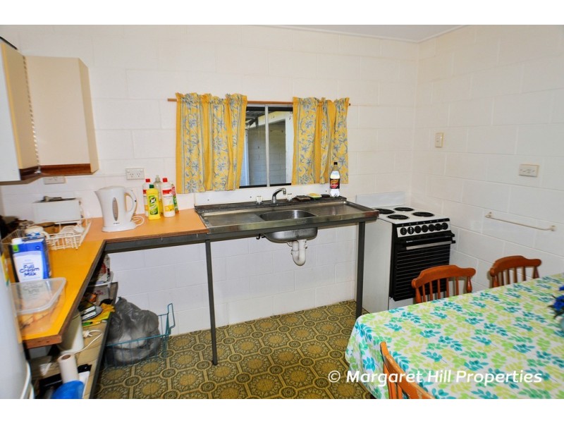 216 Balgal Beach Road, Balgal Beach QLD 4816