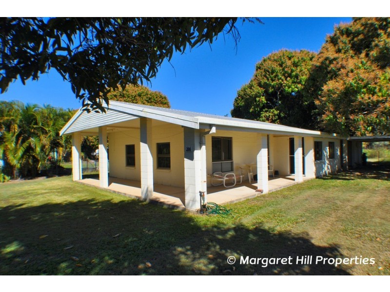 216 Balgal Beach Road, Balgal Beach QLD 4816