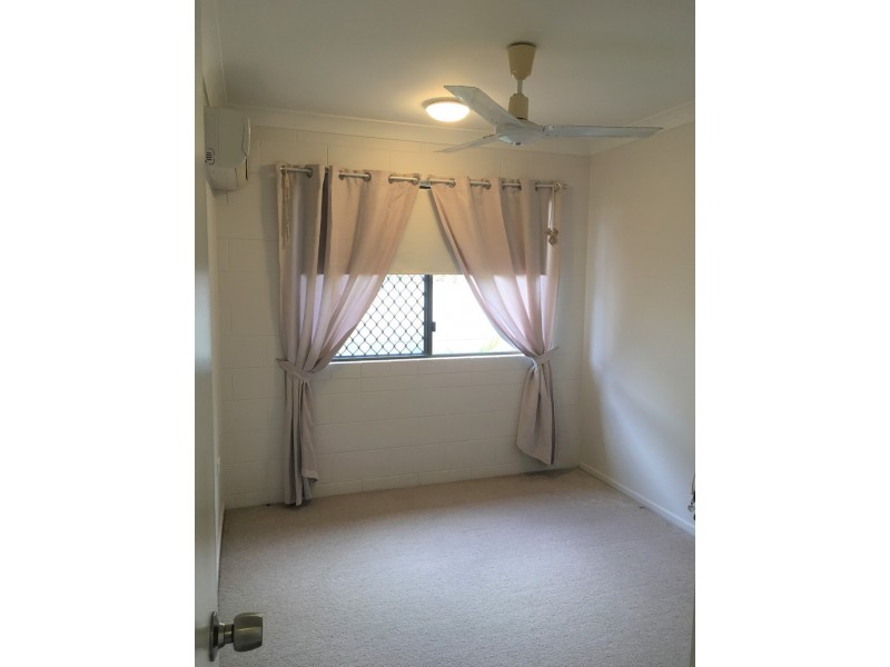 2/68 Robertson Street, Railway Estate QLD 4810