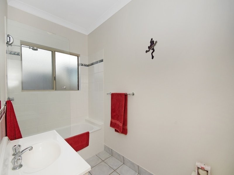 16 Tango Court, Kirwan QLD 4817