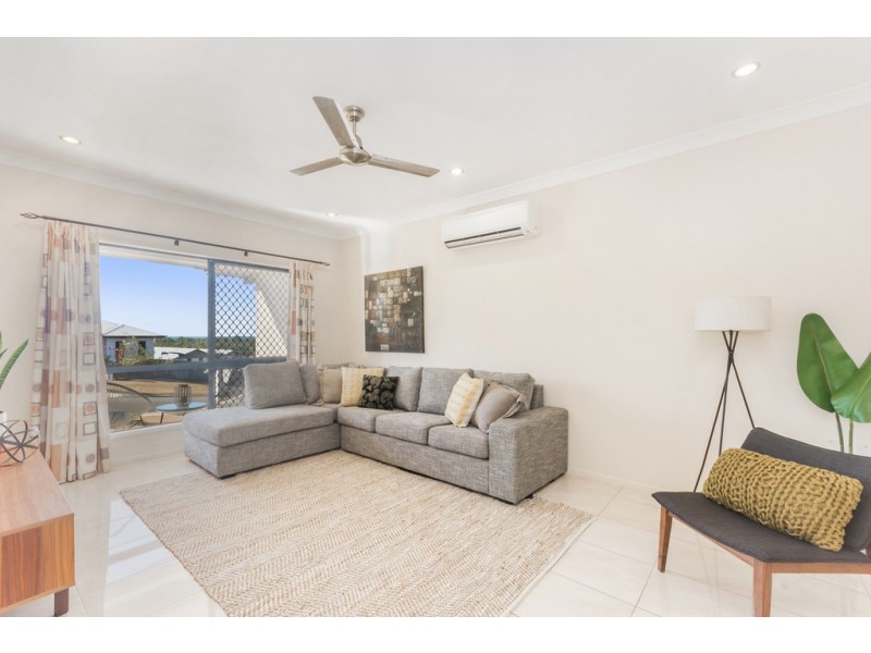 13 Britomart Street, Bushland Beach QLD 4818