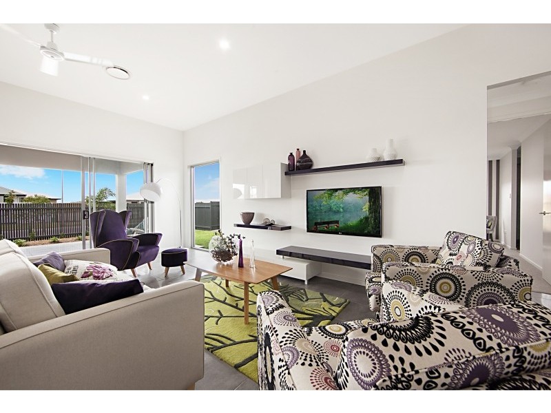 6 Featherwood Street, Mount Low QLD 4818