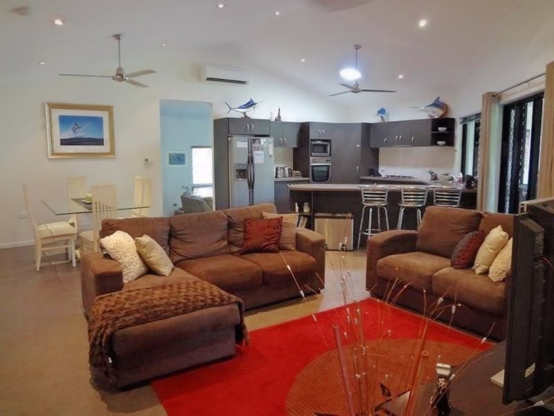 66 Shutehaven Circuit, Bushland Beach QLD 4818