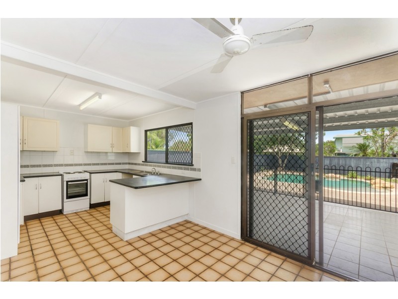 1549 Riverway Drive, Kelso QLD 4815