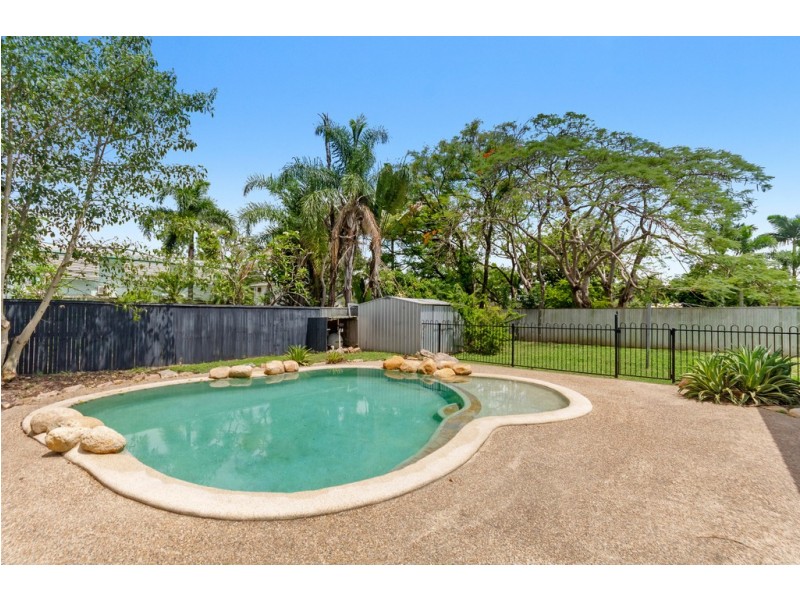 1549 Riverway Drive, Kelso QLD 4815