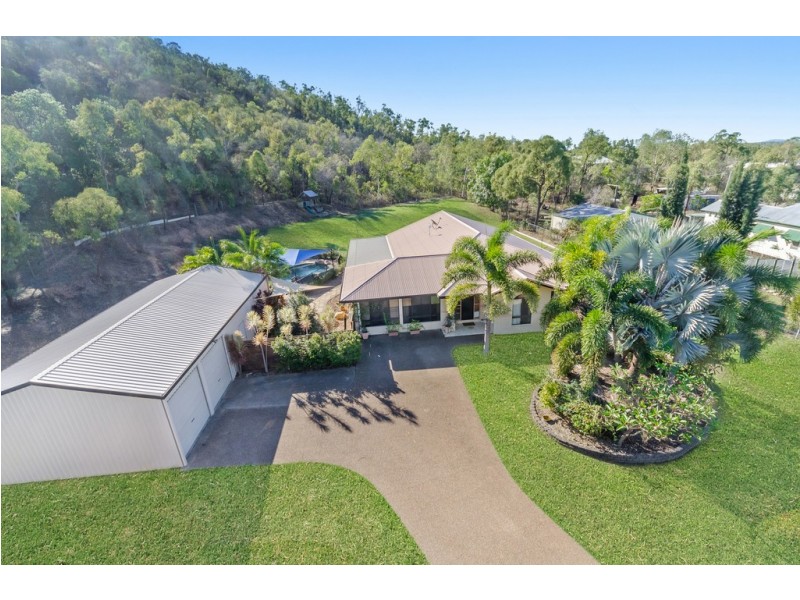 2/20 Mt Kulburn Drive, Jensen QLD 4818