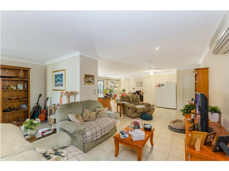 2/20 Mt Kulburn Drive, Jensen QLD 4818