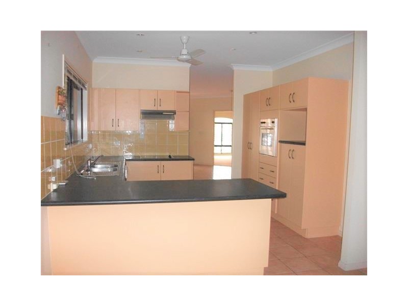 1 Milgate Crescent, Kirwan QLD 4817