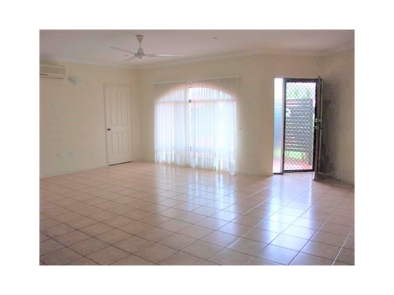 1 Milgate Crescent, Kirwan QLD 4817