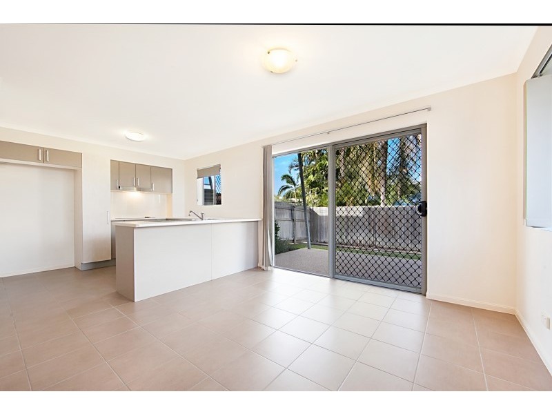 9/4 South Vickers Road, Condon QLD 4815