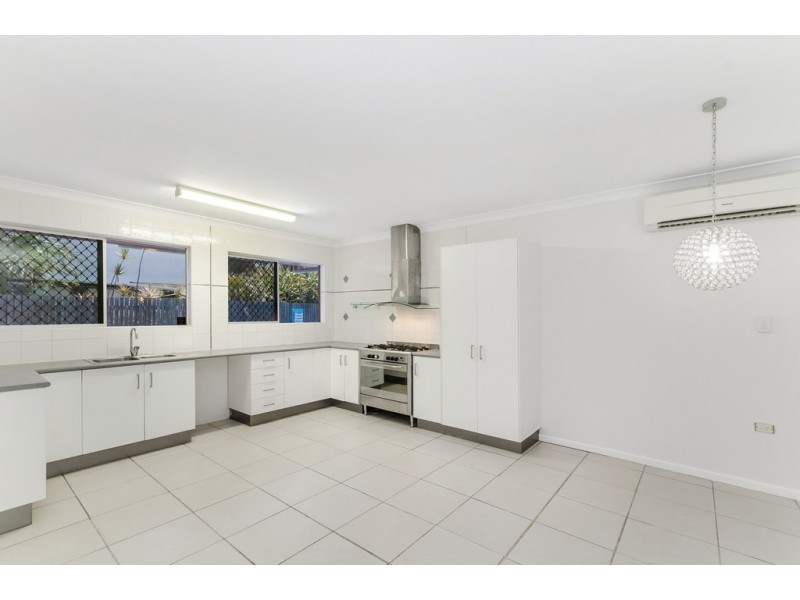 48 Louise Street, Cranbrook QLD 4814