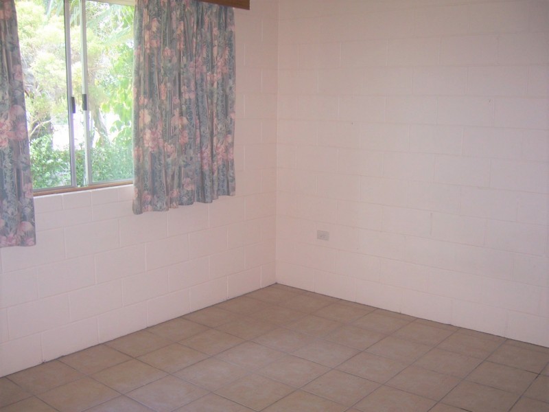 2/53 Illuta Street, Rasmussen QLD 4815