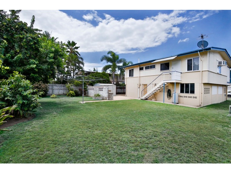 6 Tilanus Street, Heatley QLD 4814