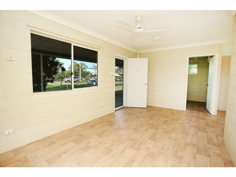 2 Carmen Close, Yabulu QLD 4818