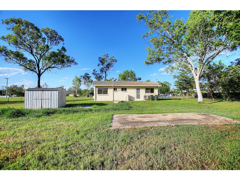 2 Carmen Close, Yabulu QLD 4818