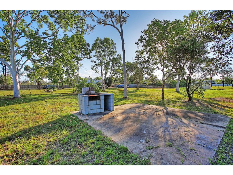 2 Carmen Close, Yabulu QLD 4818