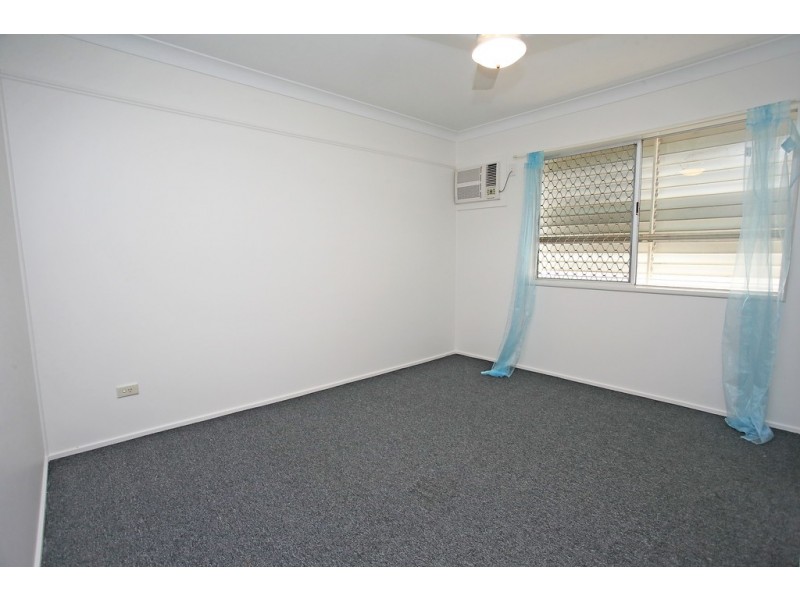8 Kauri Court, Kirwan QLD 4817