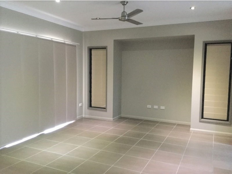 65 Sunhaven Boulevard, Burdell QLD 4818