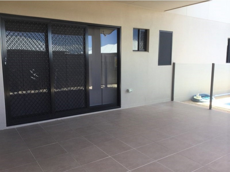 65 Sunhaven Boulevard, Burdell QLD 4818