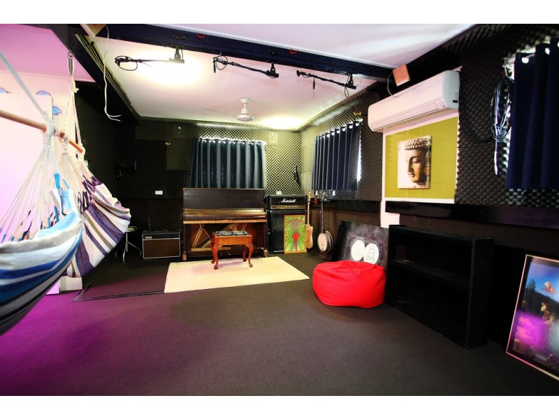 3 Amadio Court, Douglas QLD 4814