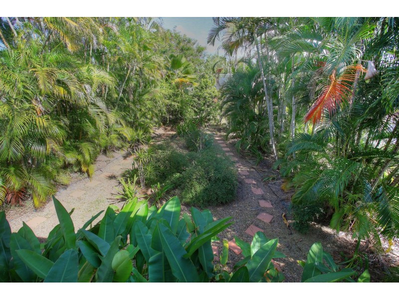 3 Amadio Court, Douglas QLD 4814