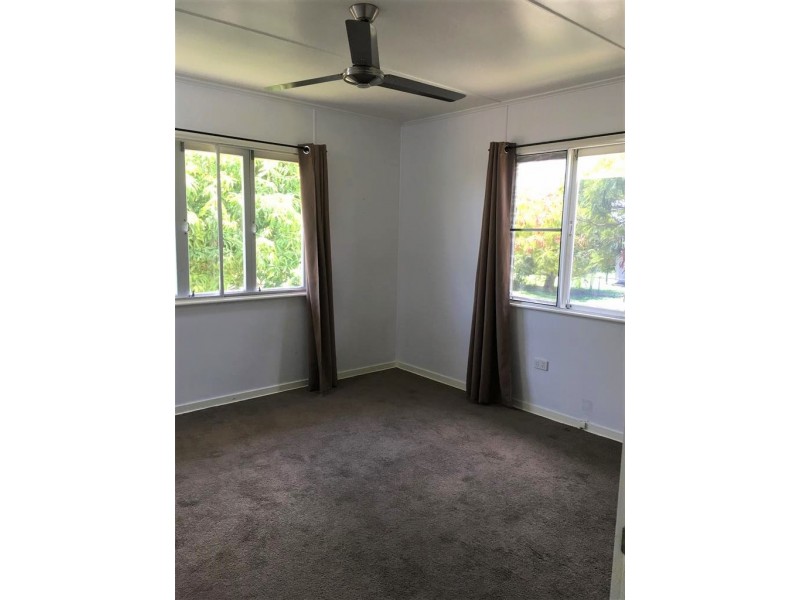 2 Biggs Street, Vincent QLD 4814