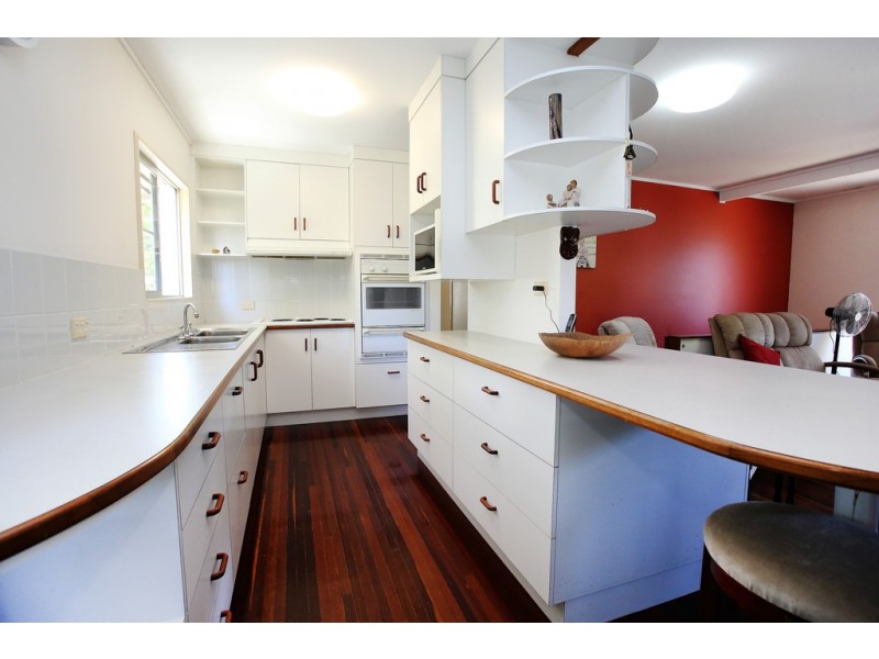 5 Paringa Street, Cranbrook QLD 4814