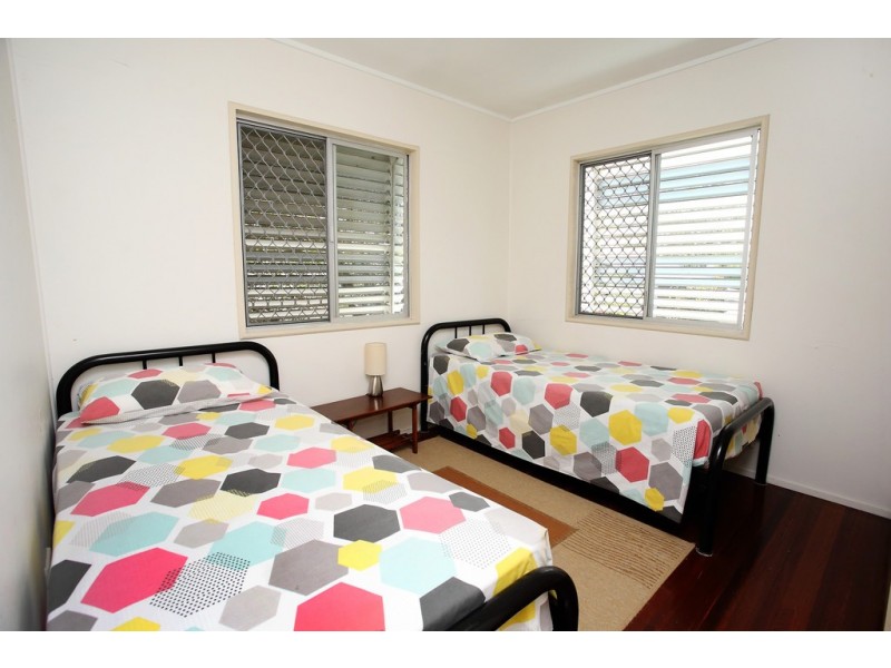 5 Paringa Street, Cranbrook QLD 4814