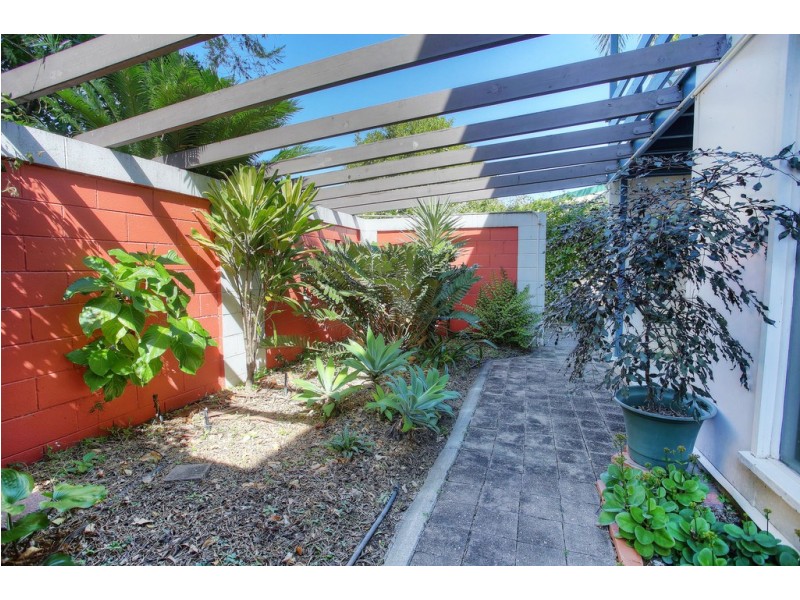 5 Paringa Street, Cranbrook QLD 4814