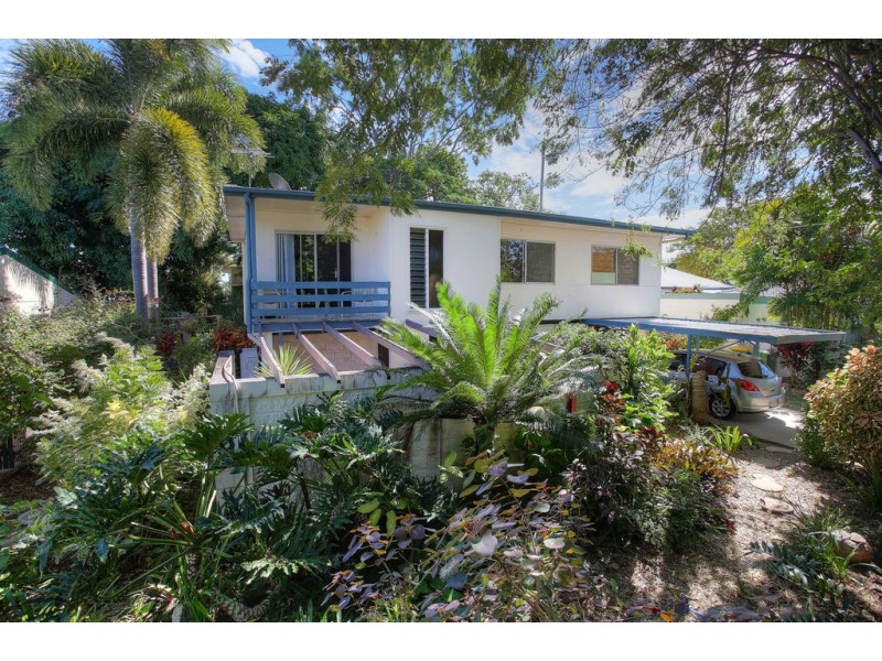 5 Paringa Street, Cranbrook QLD 4814