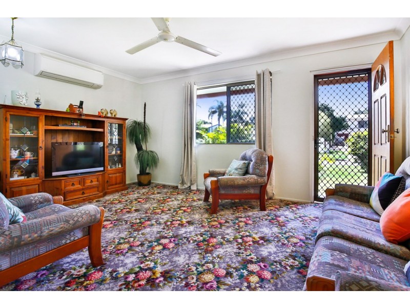 26 Newton Street, Wulguru QLD 4811