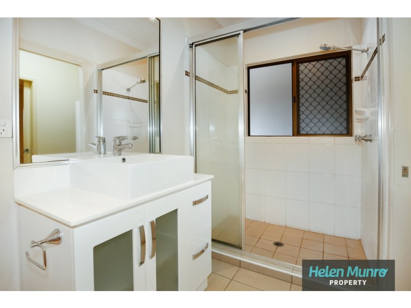 9 St Kilda Row, Douglas QLD 4814