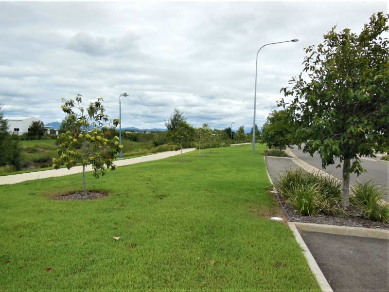 130 Sunhaven Boulevard, Burdell QLD 4818