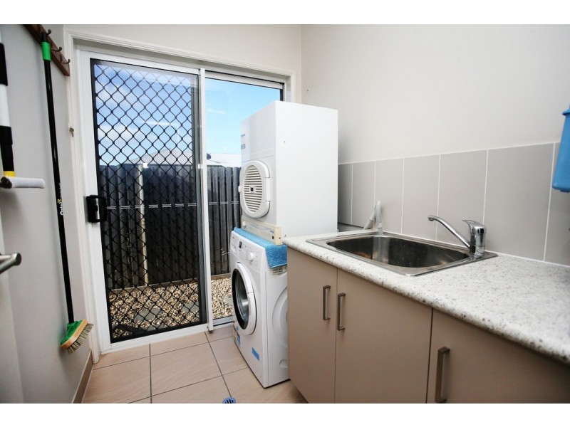 59 Iona Avenue, Burdell QLD 4818